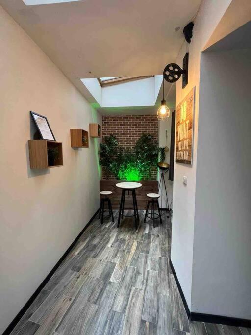 Loft De Courcaille - Balneo - Free Parking - Wifi Apartment Orleans Bagian luar foto