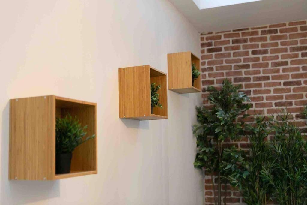 Loft De Courcaille - Balneo - Free Parking - Wifi Apartment Orleans Bagian luar foto